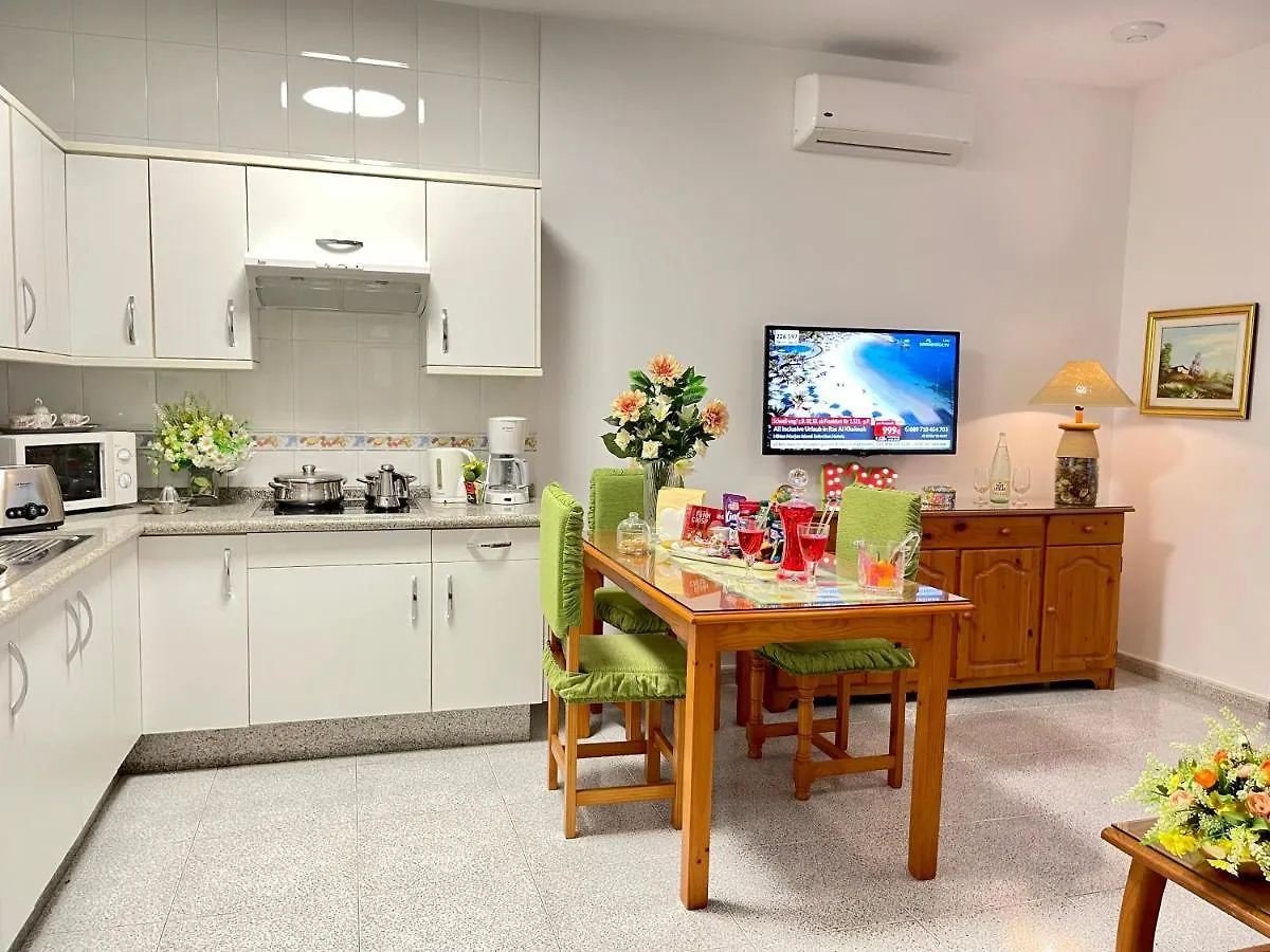 Appartamento Emycanarias Holiday Homes Vecindario Spagna